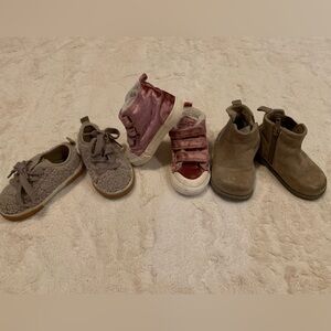 Girls shoes lot. Sneaker and boots. 5/6 toddler